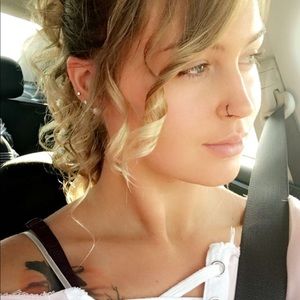 Meet your Posher, Shelby